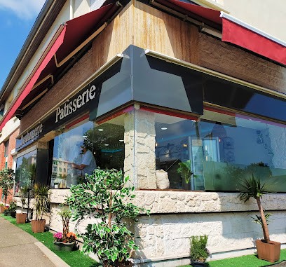 Boulangerie-Traiteur-Pizzeria Les Saveurs des Clayes, Boulangerie aux Clayes-sous-Bois