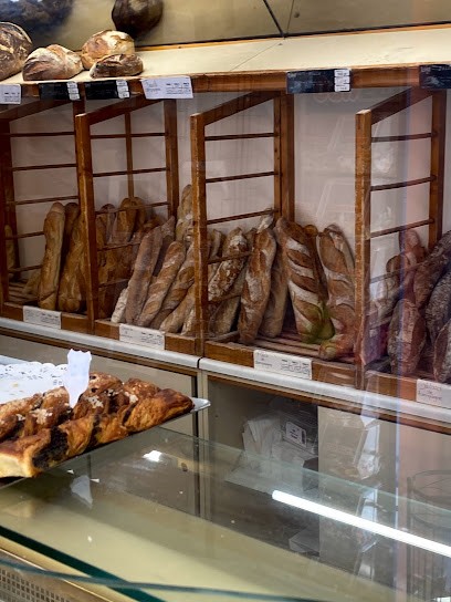 Boulangerie Du Pont, Boulangerie à Puy-l'Évêque