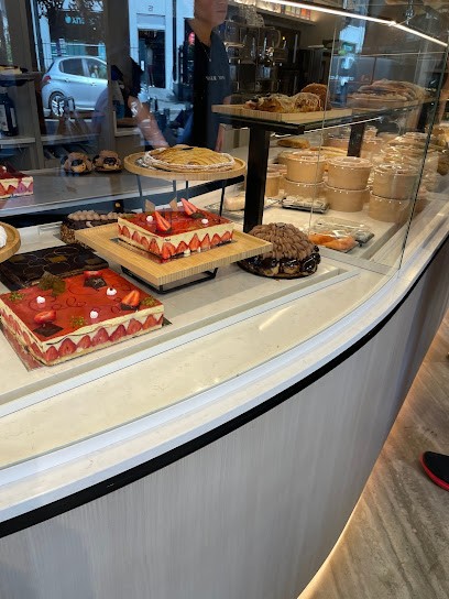 Le XXV, Boulangerie à Neuilly-sur-Seine