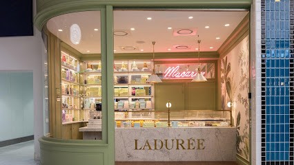 Ladurée, Pâtisserie à Roissy-en-France