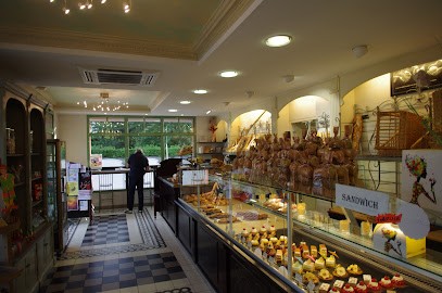 Maison DALLY - Uzos, Boulangerie à Uzos