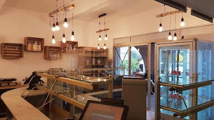 Boulangerie Pâtisserie Arnould, Boulangerie à Roquebrune-sur-Argens