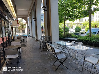 Mini Festin, Boulangerie à Rueil-Malmaison