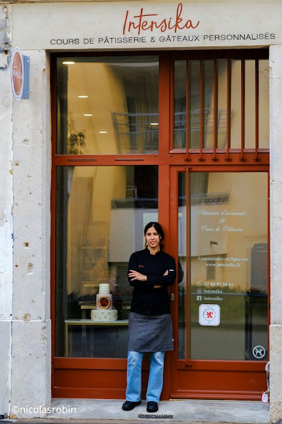 Pastries Intensika, Pâtisserie à Villeurbanne