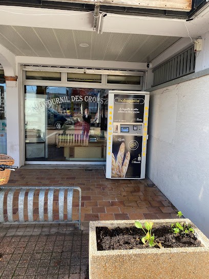 DISTRIBUTEUR MA BAGUETTE CONNANTRE - Maison Jolivet, Boulangerie à Connantre