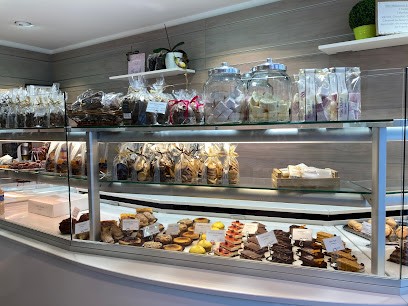 Dufay Marc, Pâtisserie à Cormeilles