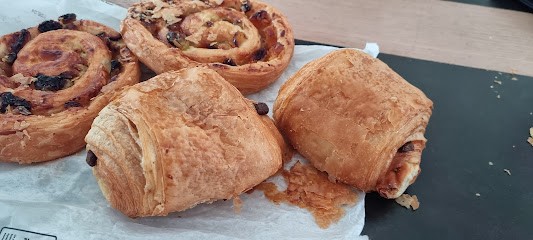 Boulangerie Besnier-Le Fournil De La Pimotière, Boulangerie à Châtillon-en-Vendelais