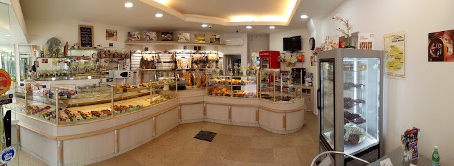 La Bellifontaine, Boulangerie à Fontainebleau