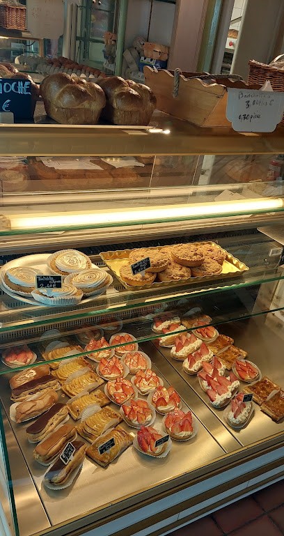 Boulangerie Basset, Boulangerie à Larche