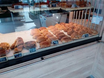 Le Fournil De Berven, Boulangerie à Plouzévédé