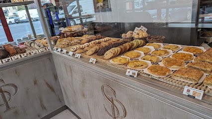 Au Bon Pain, Boulangerie à Saint-Chély-d'Apcher