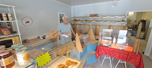 La Baguette Dorée, Boulangerie à Saint-Laurent-de-Céris