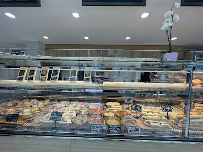 Boulangerie Saint Anne, Boulangerie à Saint-Denis