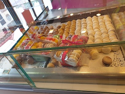 Bourgogne Philippe, Boulangerie à Évreux