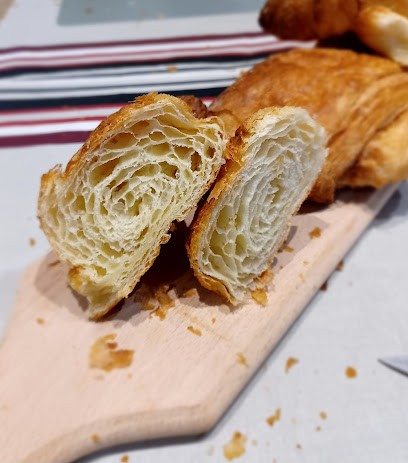Boulangerie Bonnefoy, Boulangerie à Neuvéglise-sur-Truyère