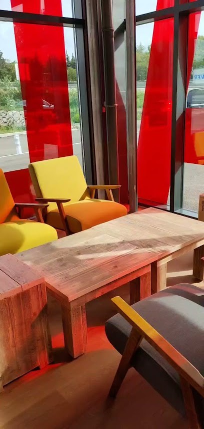 Meinado Noves, Boulangerie à Noves