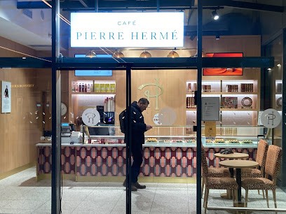 Pierre Hermé Gare Lyon Part Dieu, Pâtisserie à Lyon 03