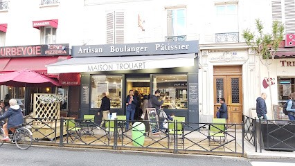 Maison Trouart, Boulangerie à Courbevoie
