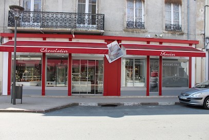Les Patissier, Pâtisserie à Feurs
