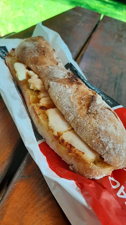 Boulangerie de la grosse pierre, Boulangerie au Lion-d'Angers