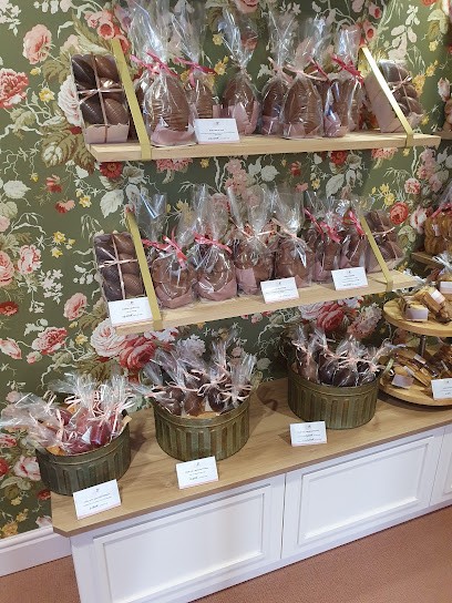 Art And Gluttony, Pâtisserie à Melle