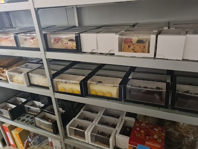 Boulangerie Pâtisserie POURIAS, Boulangerie à Meslay-du-Maine