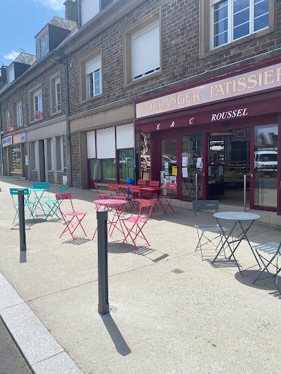 Roussel Clovis Noel Marcel, Boulangerie à Saint-Hilaire-du-Harcouët