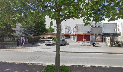 Sciouafa, Boulangerie à Villeneuve-Saint-Georges