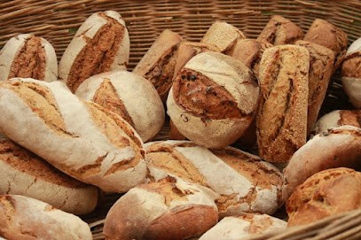 Martin Desplat - Brin De Paille - Paysan Artisan Boulanger, Pain Et Brioches, Boulangerie Bio, Boulangerie à Dolus-le-Sec