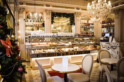 À La Reine Mathilde, Pâtisserie à Bayeux