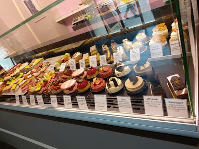 C2M, Pâtisserie à Pont-Saint-Esprit