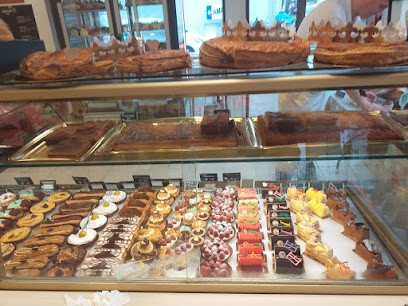 Boulangerie - Pâtisserie - Viennoiserie - Crêpes Pains spéciaux Maison Cloarec, Boulangerie à Landerneau