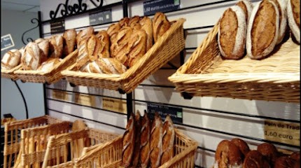 Maison MENARD, Boulangerie à Saint-Pierre-en-Faucigny
