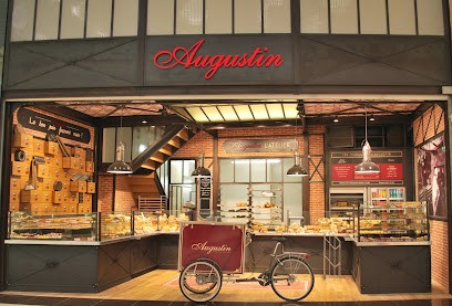 Augustin, Boulangerie à Saint-Grégoire
