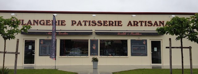La maison Colomb, Boulangerie au Porge