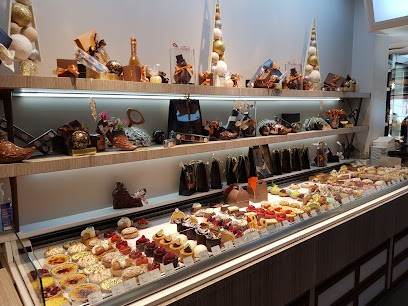 Richard Francis, Pâtisserie à Maîche