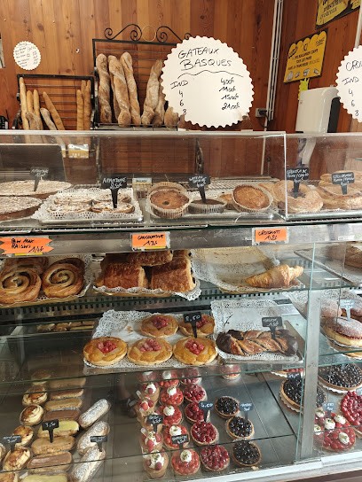 M Arnaud Suzanne Arnaud, Boulangerie à Sabres