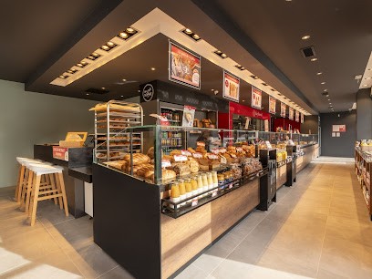 Sophie Lebreuilly, Boulangerie à Lannemezan