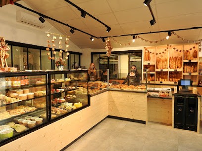 Ogi Bihia Maison Bidart, Boulangerie à Hasparren