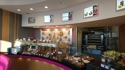 Maison Karl, Boulangerie à Champigny