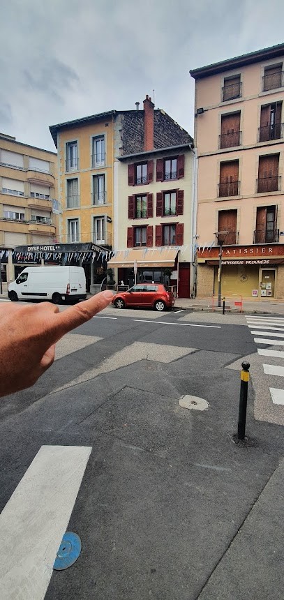 Prouveze, Pâtisserie à Aiguilhe