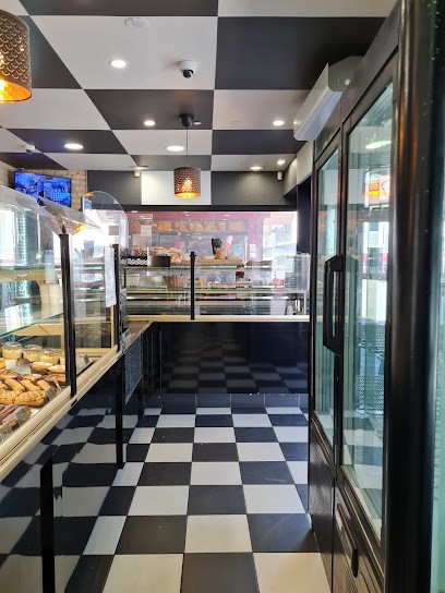 Le Petrin De La Madeleine, Boulangerie à Évreux