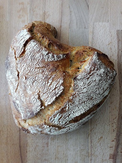Fournil bio Mie figue - Mie raisin, Boulangerie à Caen