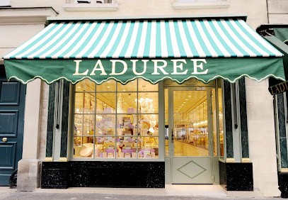 Ladurée, Pâtisserie à Paris 08