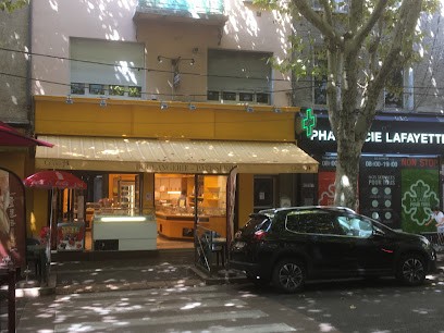 Armand Dominique, Boulangerie à Digne-les-Bains