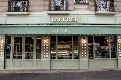 Ladurée Café Jardin Du Luxembourg, Pâtisserie à Paris 06