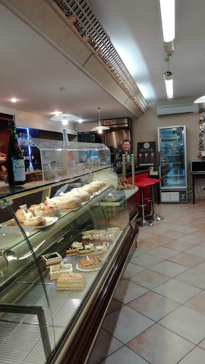 La boulangerie des Garçons (ancien Gutierrez), Boulangerie à Verniolle