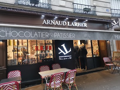 Maison Arnaud Larher Caulaincourt, Pâtisserie à Paris 18
