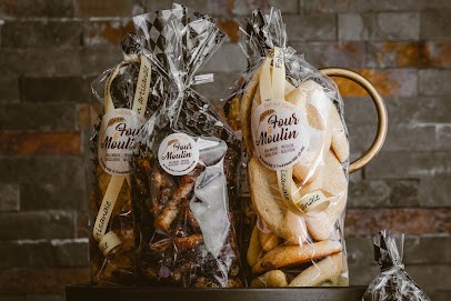 Au Four Et Au Moulin, Boulangerie à Nans-les-Pins