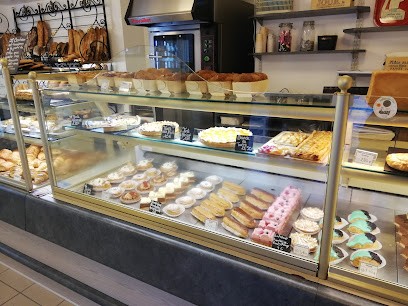 Boulangerie Savigny, Boulangerie à Angé